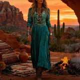 Christine - Casual Long Sleeve Dress with Vintage Inspiration