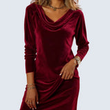 Serena - Loose Fitting Velvet Dress