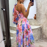Whitney - Elegant and Flowing Dress