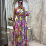 Whitney - Elegant and Flowing Dress