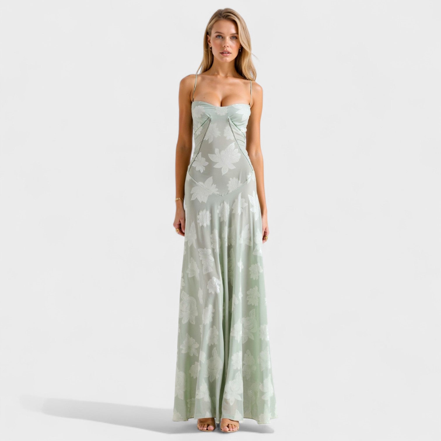 Verona - Maxi dress in floral lace