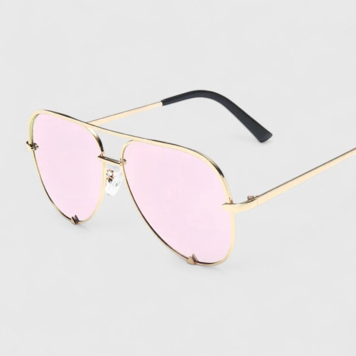 Tynzlee - Elegant Sunglasses