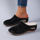 Averia - Orthopedic Slip-Ons