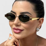 Makynna - Sophisticated Sunglasses
