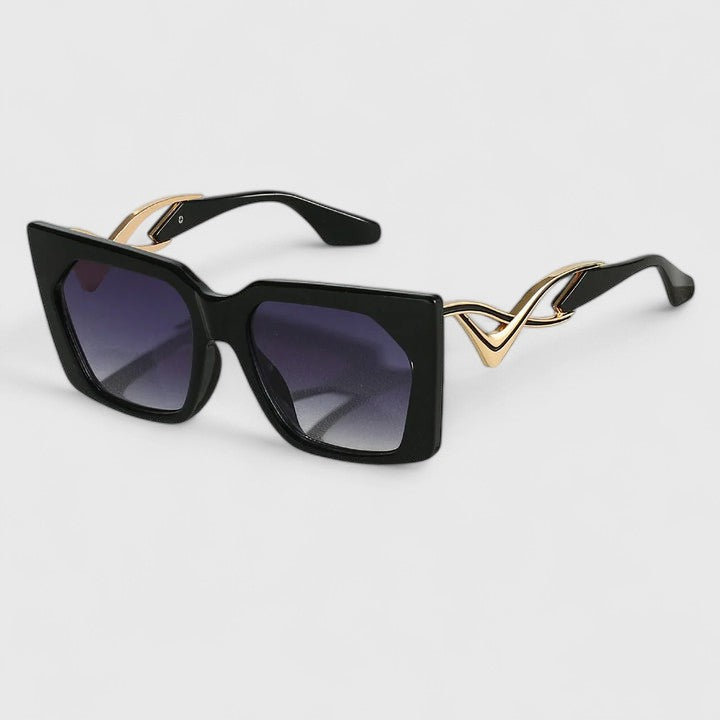 Oaklynne - Stylish Sunglasses
