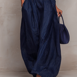 Anna · Mono a rayas con escote en forma de llave