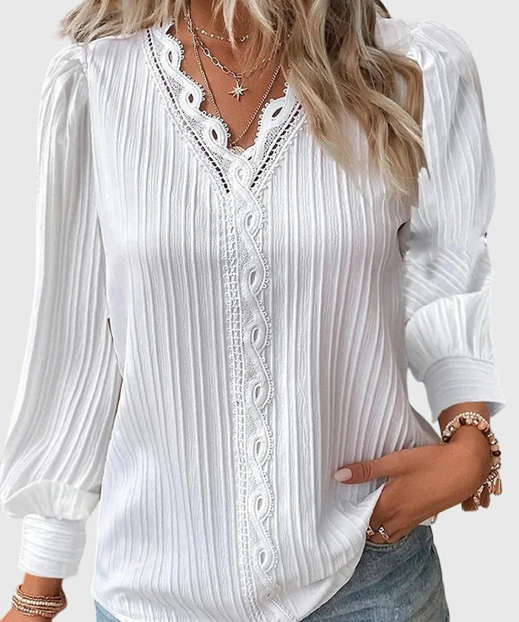 Andrea - Elegant Pullover Blouse