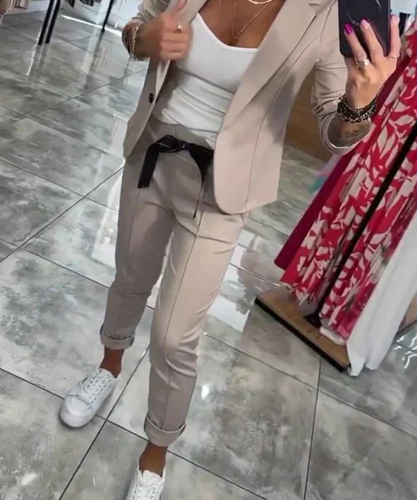 Adriana - Elegant Set